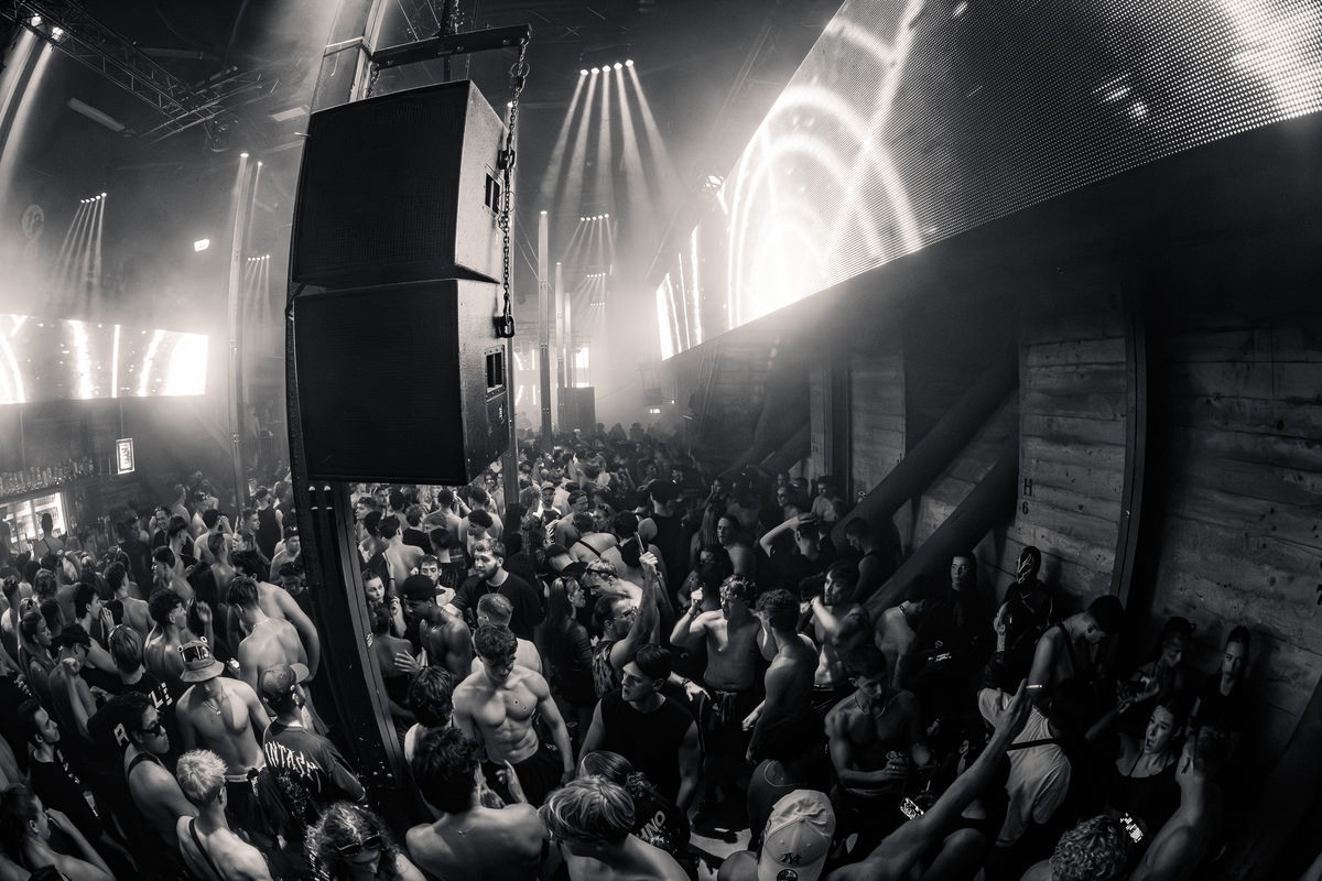 Loading... just a sec